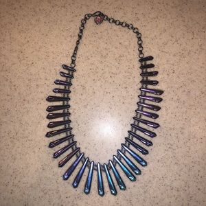 Kendra Scott necklace